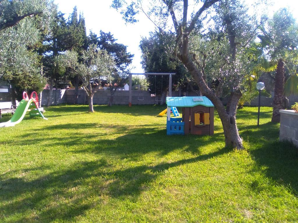 Casa Vacanza Fiorella Torre dell'Orso Zewnętrze zdjęcie