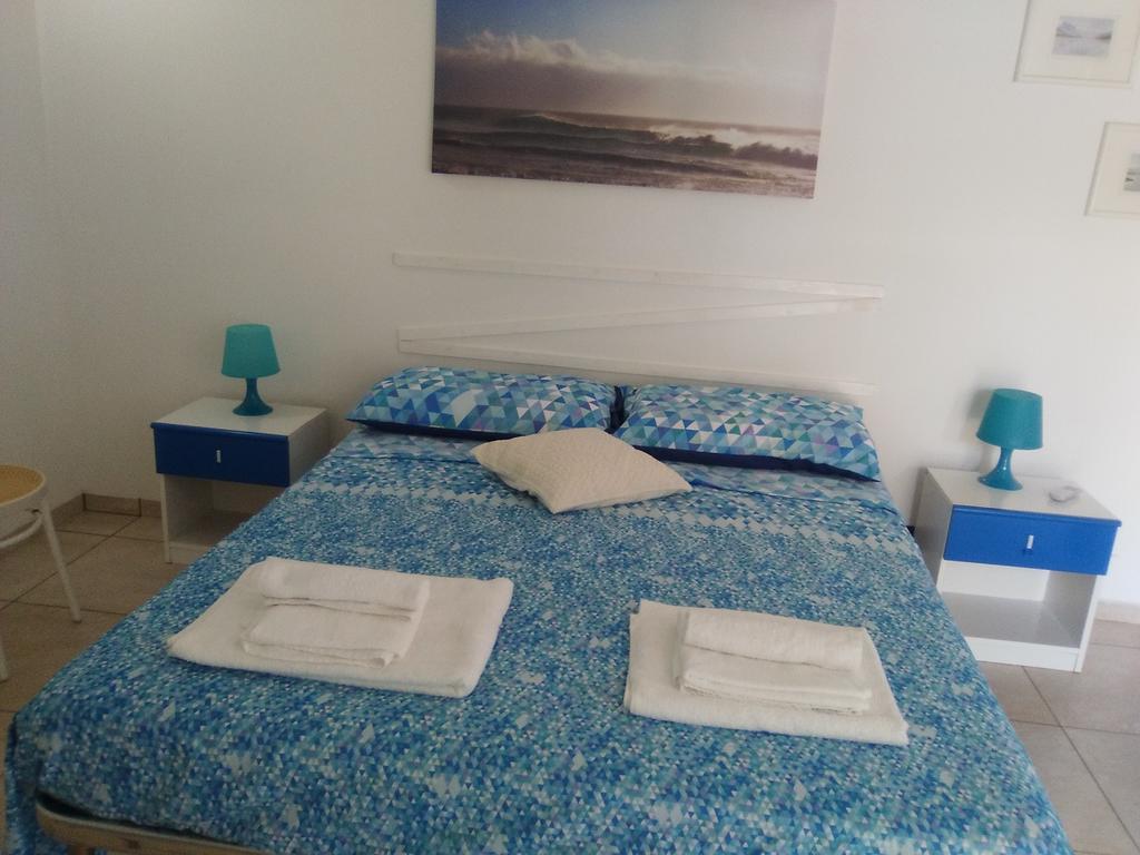Casa Vacanza Fiorella Torre dell'Orso Zewnętrze zdjęcie