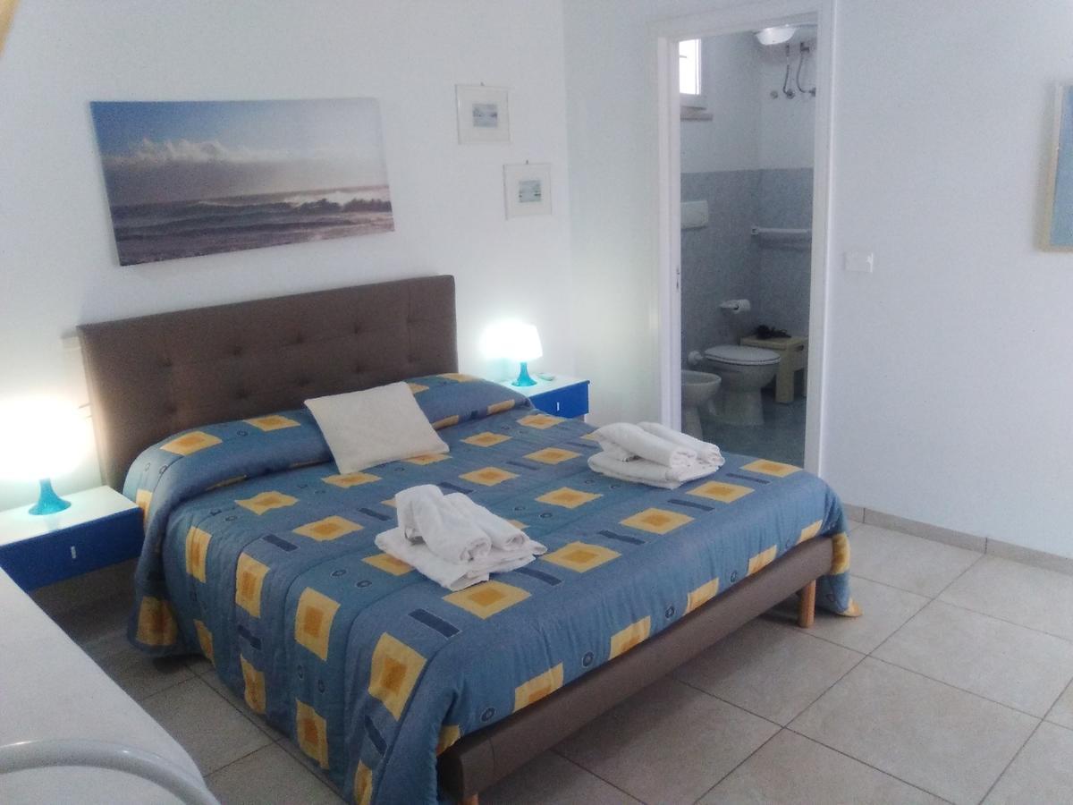 Casa Vacanza Fiorella Torre dell'Orso Zewnętrze zdjęcie